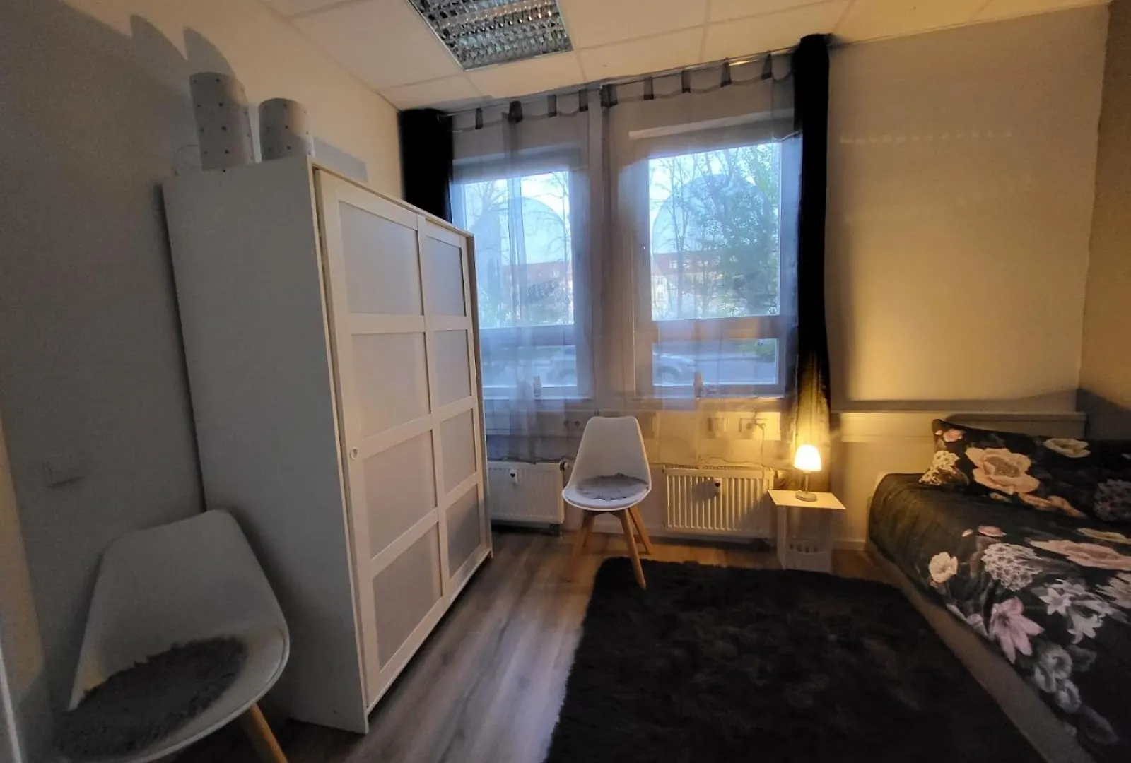 Apartmán Studio 1 Mit Gemeinschaftsraeumen, Tiefgarage Lipsko